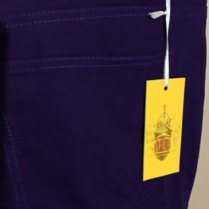 Purple knee length shorts, new w/ tags denim w/light stretch, says 3x fits 1x